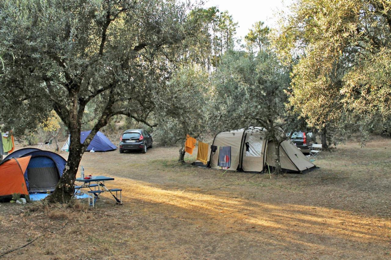 Camping Terreno-Ro-Bi-Li Hotell Cutrofiano Exteriör bild